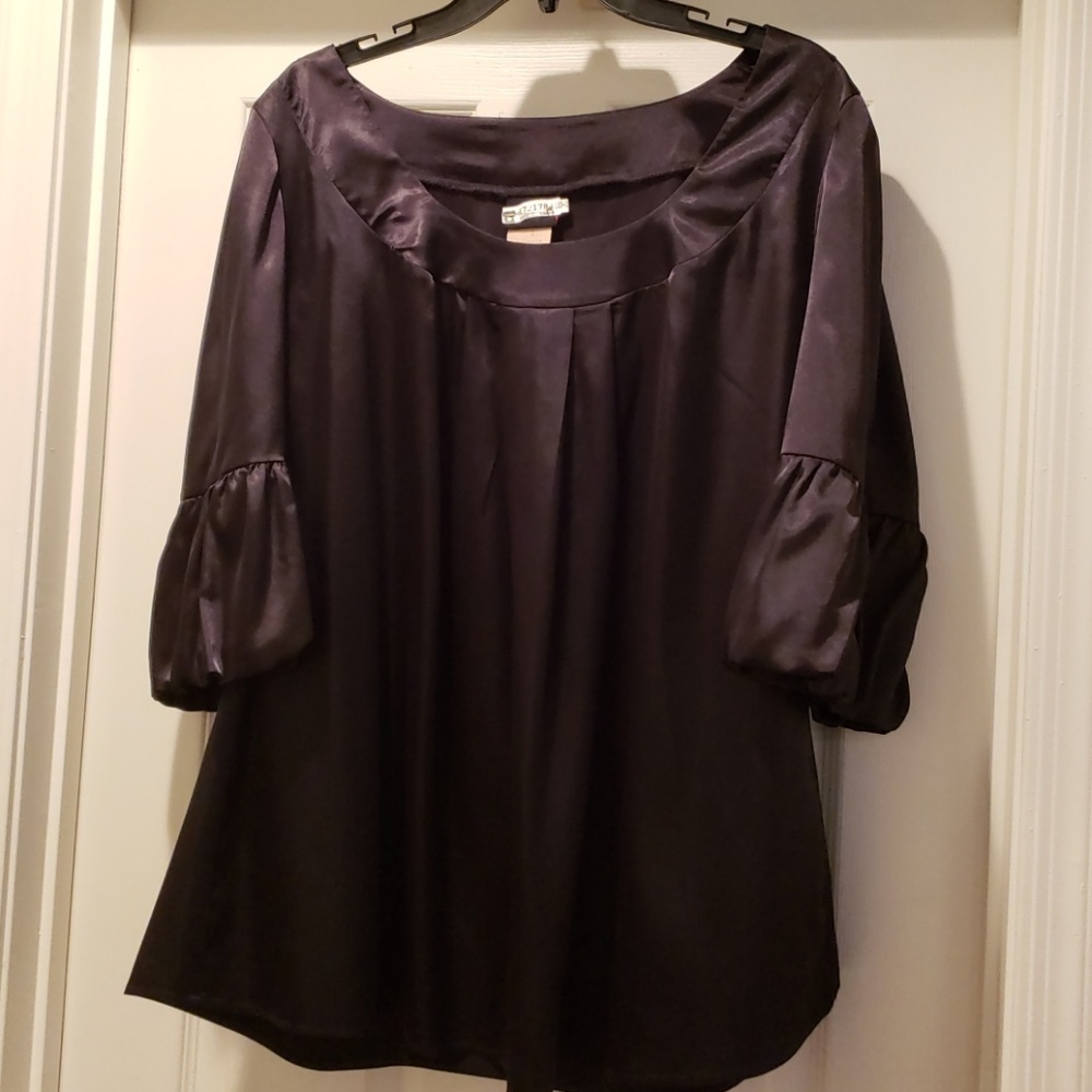 Black 3/4 sleeve satin blouse